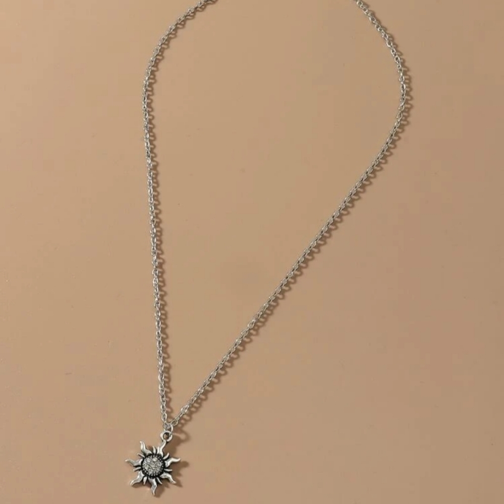 *Tiny* Sun Pendant Necklace - Picture 2 of 3